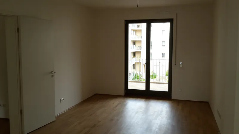 Lebendiges Stadtwohnen: 3-Zimmer-Wohnung in Schöneberg — photo 1